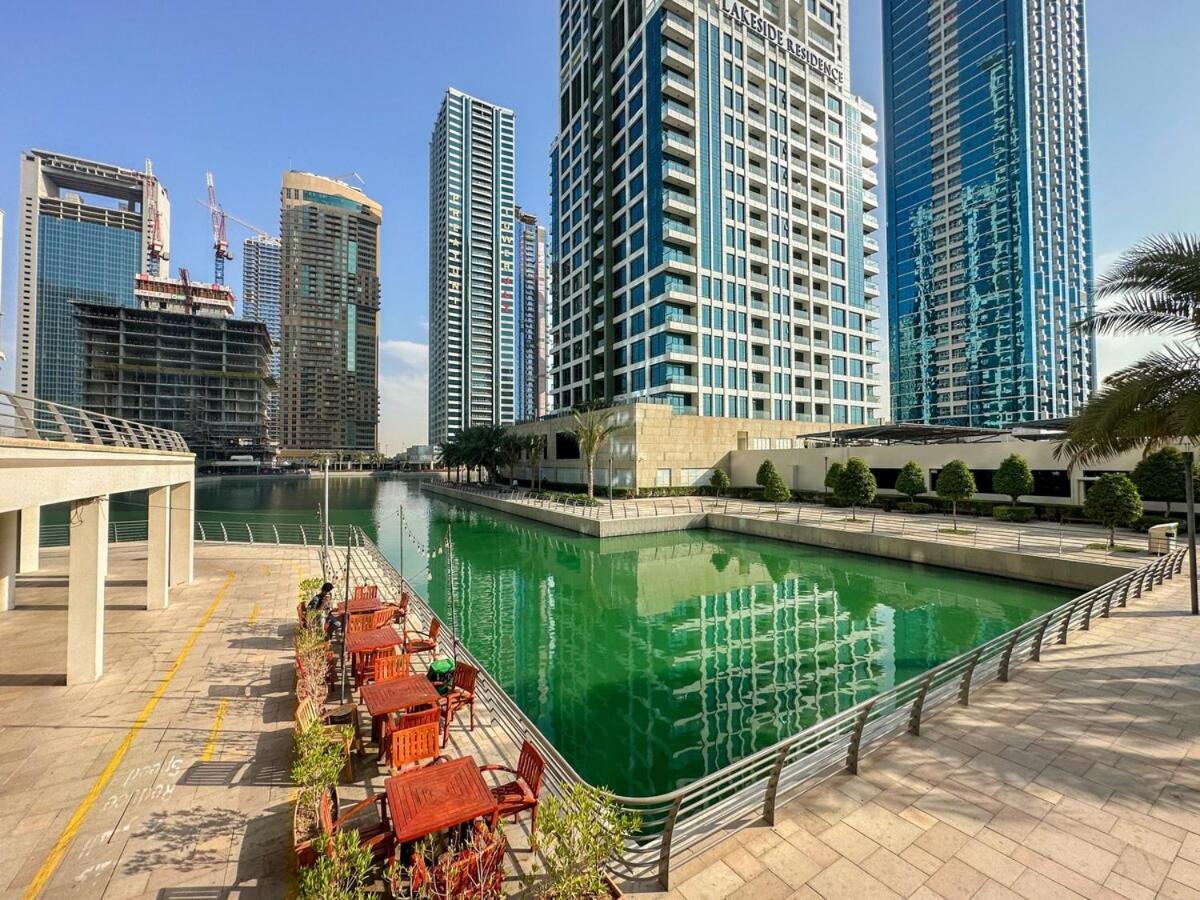 Higuest - Lake-view In Jlt Appartement
